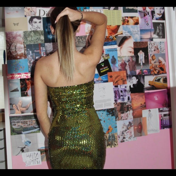 FASHION NOVA DRESS - Picture 3 of 4